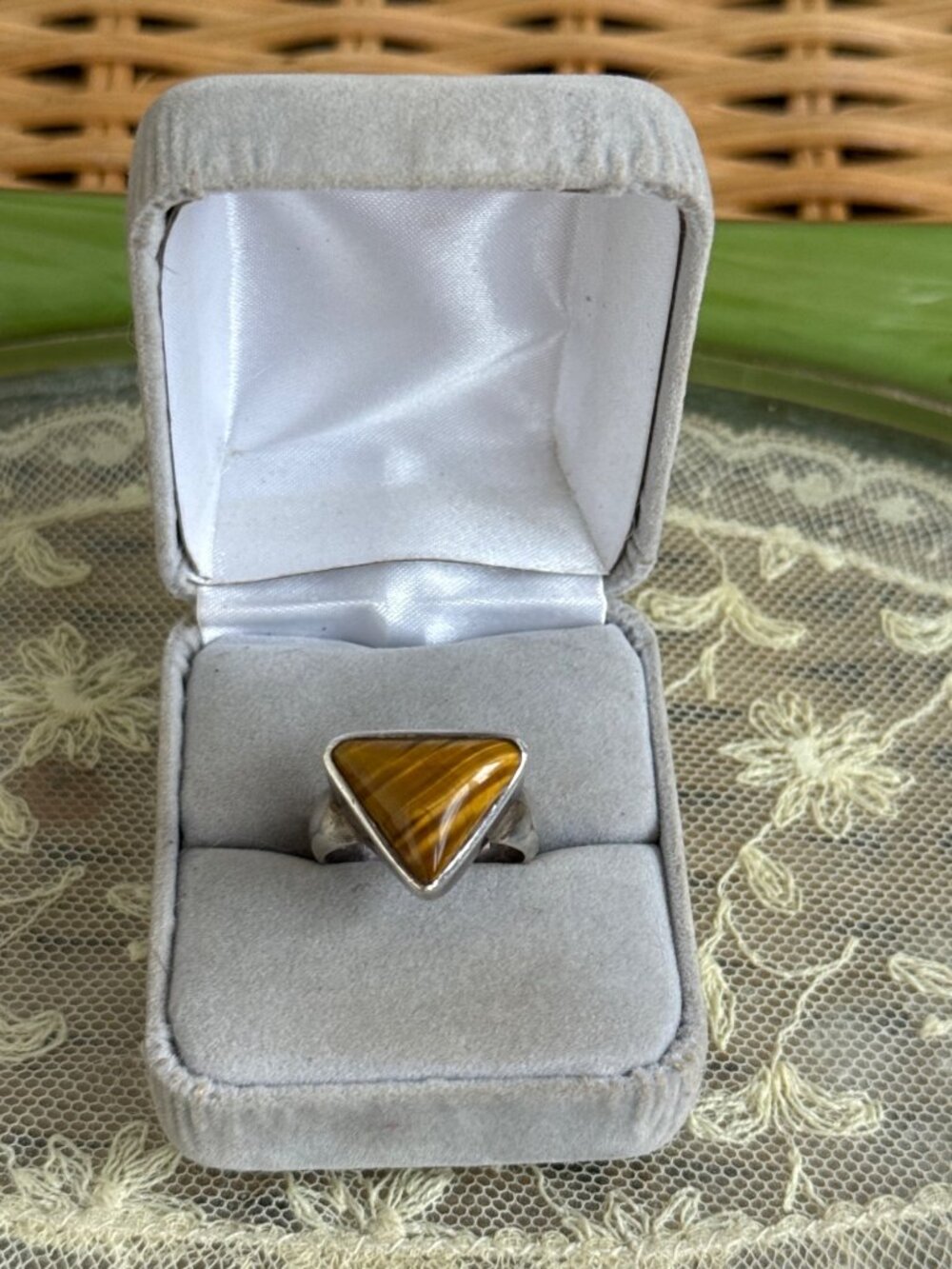 Vintage 70s Modernist 925 Sterling Ring Triangle Shape Tigers Eye Size 6.5